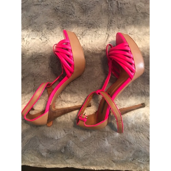 Zara Neon Pink and Nude Platform Sandal - Picture 3 of 4